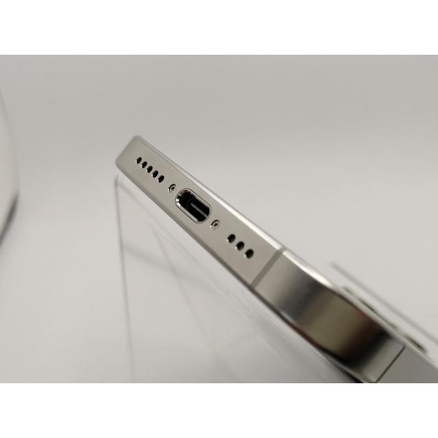 【中古】Apple 国内版 【SIMフリー】 iPhone 15 Pro 128GB ホワイトチタニウム MTU83J/A【横浜】保証期間１ヶ月【ランクB】の画像