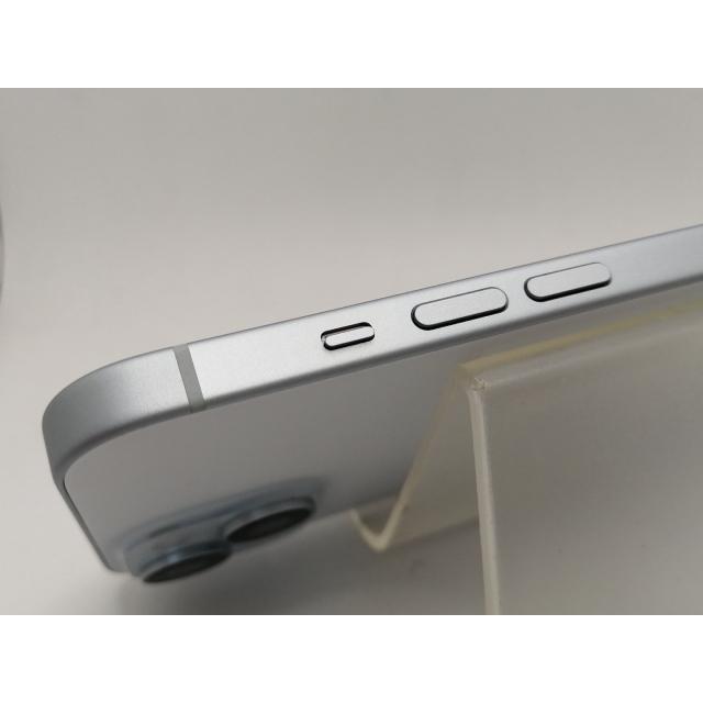【中古】Apple docomo 【SIMフリー】 iPhone 15 128GB ブルー MTML3J/A【川崎駅前】保証期間１ヶ月【ランクA】の画像
