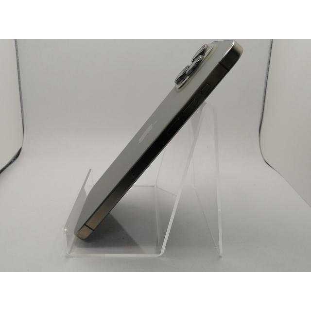 【中古】Apple 国内版 【SIMフリー】 iPhone 15 Pro Max 256GB ナチュラルチタニウム MU6R3J/A【横浜】保証期間１ヶ月【ランクB】の画像