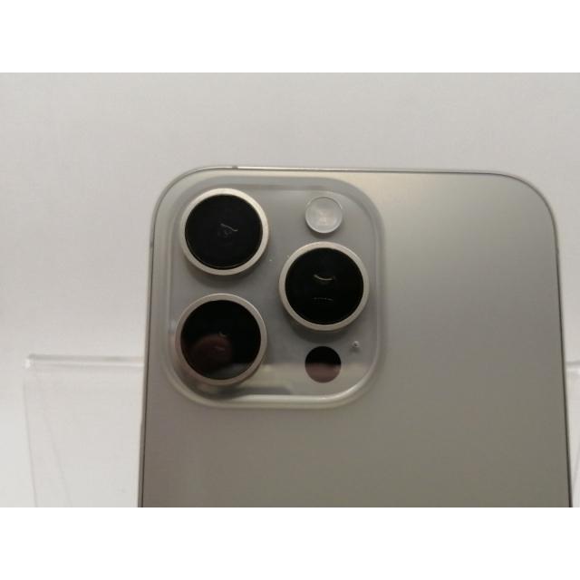 【中古】Apple 国内版 【SIMフリー】 iPhone 15 Pro Max 256GB ナチュラルチタニウム MU6R3J/A【横浜】保証期間１ヶ月【ランクB】の画像