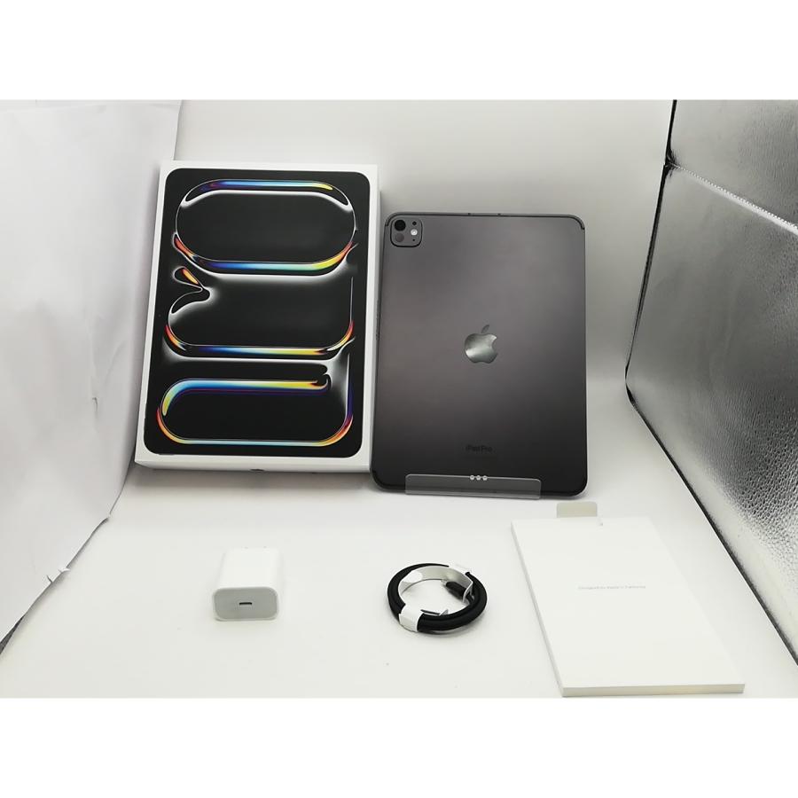 【中古】Apple 国内版 【SIMフリー】 11インチ iPad Pro（M4/2024） 256GB スペースブラック 標準ガラス MVW13J/A【川崎駅前】保証期間１ヶ月【ランクB】の画像