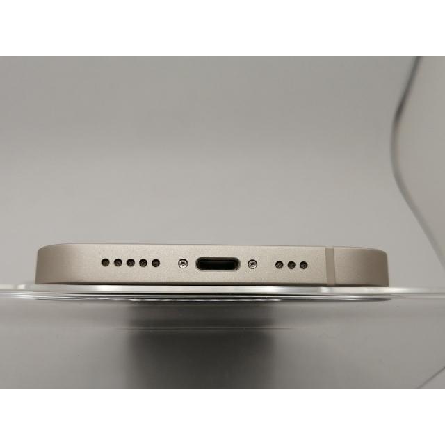【中古】Apple docomo 【SIMフリー】 iPhone 13 128GB スターライト MLND3J/A【川崎駅前】保証期間１ヶ月【ランクB】の画像