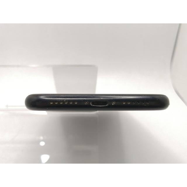 中古】Apple au 【SIMロックあり】 iPhone XR 64GB ブラック MT002J/A