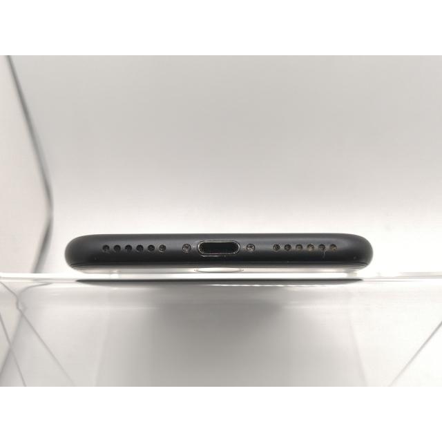 中古】Apple SoftBank 【SIMロック解除済み】 iPhone 7 32GB ブラック