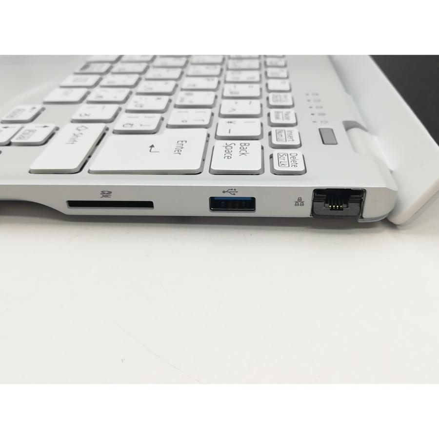 中古】Fujitsu LIFEBOOK UH UH75/E3 FMVU75E3WB シルバーホワイト 【R5