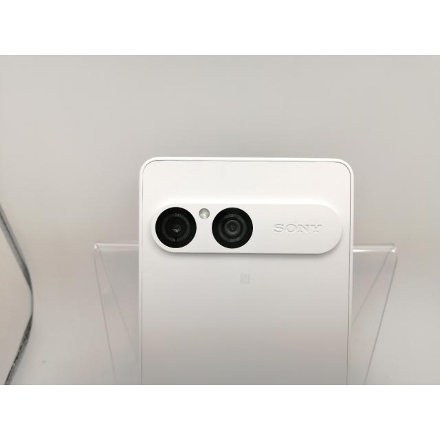 中古】SONY au 【SIMフリー】 Xperia 10 VII ホワイト 8GB 128GB【川崎