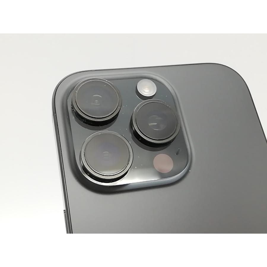 【中古】Apple 国内版 【SIMフリー】 iPhone 16 Pro 128GB ブラックチタニウム MYMV3J/A【府中ル・シーニュ】保証期間１ヶ月【ランクA】の画像