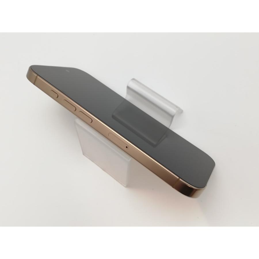【中古】Apple 国内版 【SIMフリー】 iPhone 16 Pro 128GB デザートチタニウム MYMX3J/A【府中ル・シーニュ】保証期間１ヶ月【ランクA】の画像