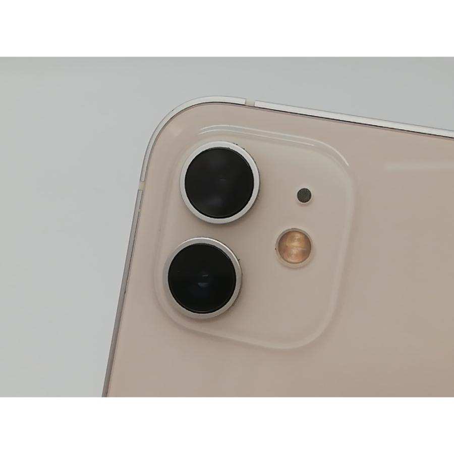 【中古】Apple docomo 【SIMロック解除済み】 iPhone 12 64GB ホワイト MGHP3J/A【府中ル・シーニュ】保証期間１ヶ月【ランクA】の画像