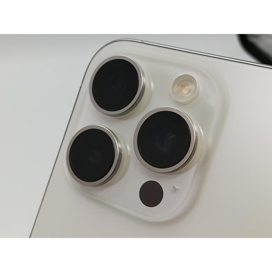 【中古】Apple 国内版 【SIMフリー】 iPhone 15 Pro Max 256GB ホワイトチタニウム MU6Q3J/A【府中ル・シーニュ】保証期間１ヶ月【ランクB】の画像