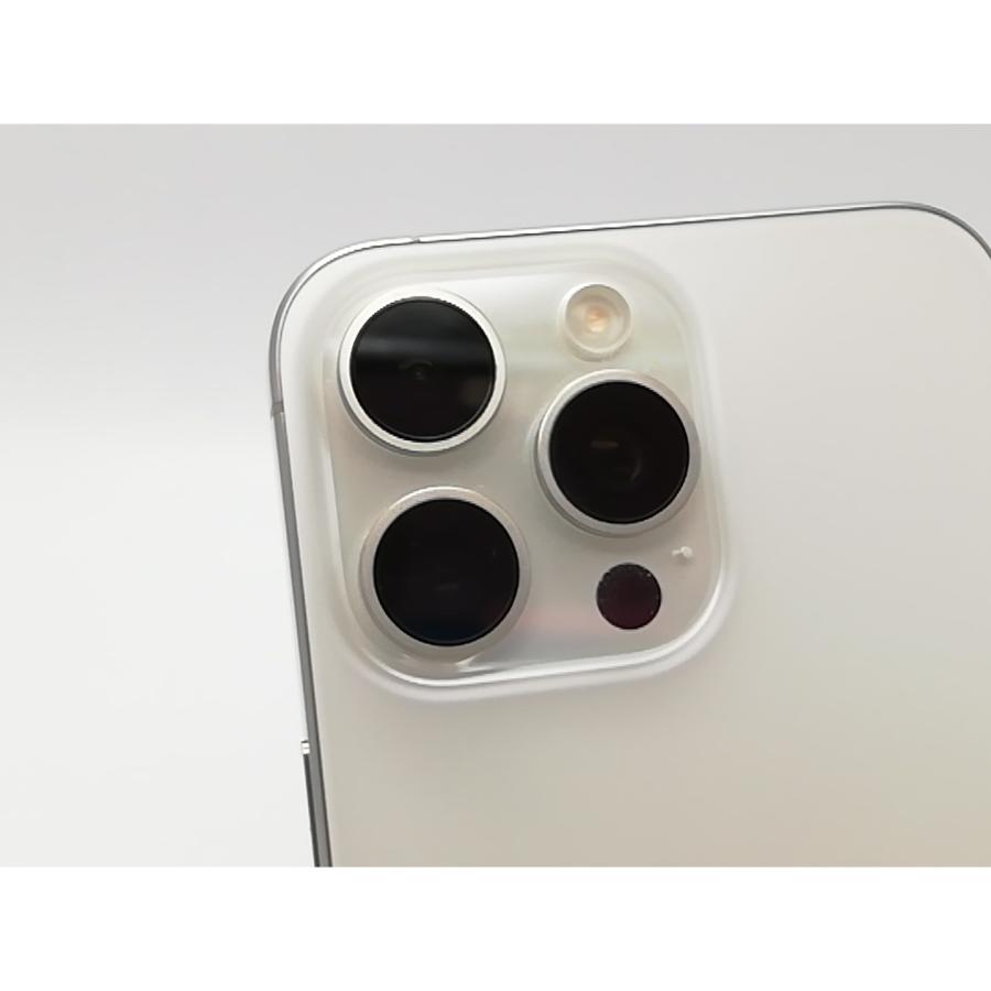 【中古】Apple 国内版 【SIMフリー】 iPhone 15 Pro Max 256GB ホワイトチタニウム MU6Q3J/A【府中ル・シーニュ】保証期間１ヶ月【ランクA】の画像