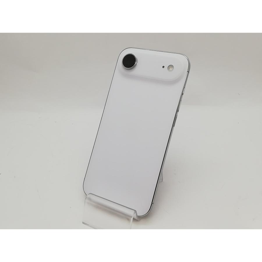 中古】Apple 国内版 【SIMフリー】 iPhone Air 256GB クラウドホワイト