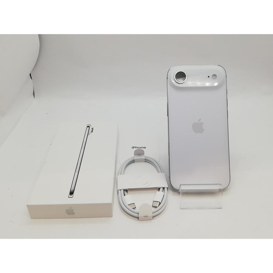 中古】Apple 国内版 【SIMフリー】 iPhone Air 256GB クラウドホワイト