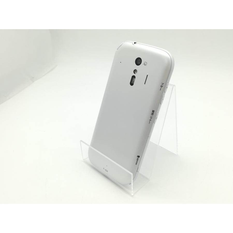 中古】Fujitsu docomo 【SIMロック解除済み】 らくらく 中古】Fujitsu docomo 【SIMロック解除済み】 らくらく