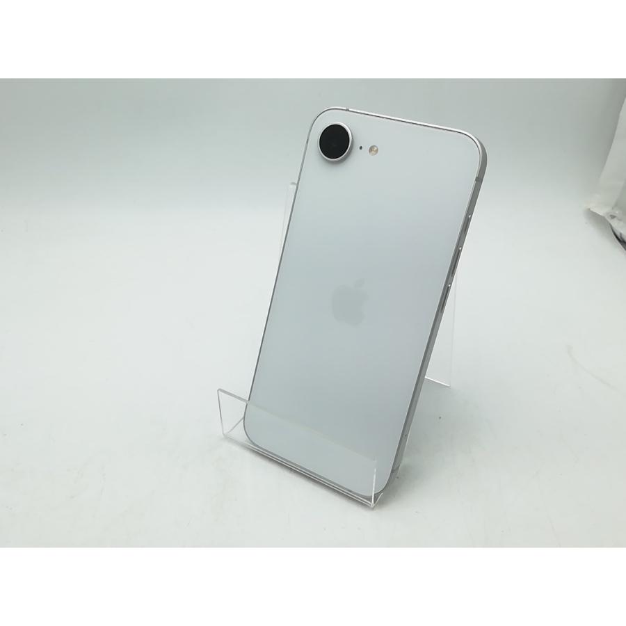 中古】Apple 国内版 【SIMフリー】 iPhone 16e 256GB ホワイト MD1W4J