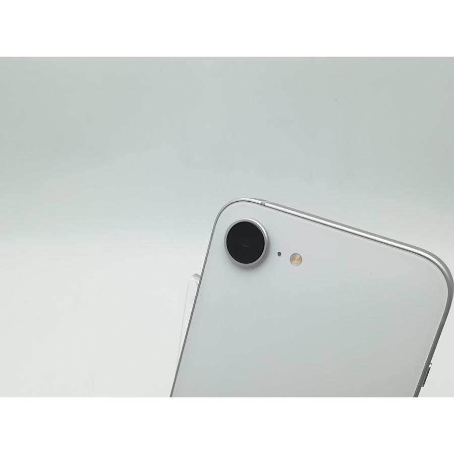 中古】Apple 国内版 【SIMフリー】 iPhone 16e 256GB ホワイト MD1W4J
