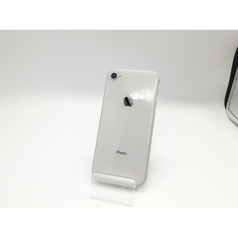 中古】Apple docomo 【SIMロック解除済み】 iPhone 8 64GB シルバー