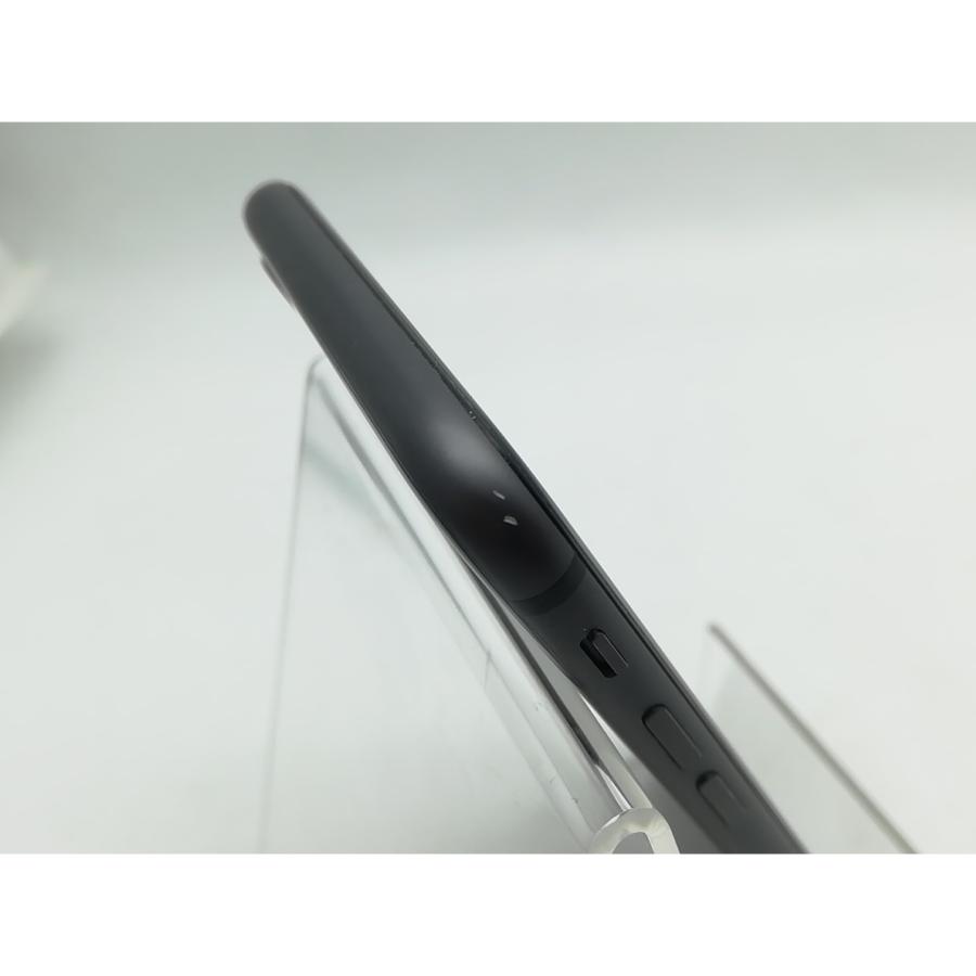 中古】Apple au 【SIMロック解除済み】 iPhone 8 256GB スペースグレイ