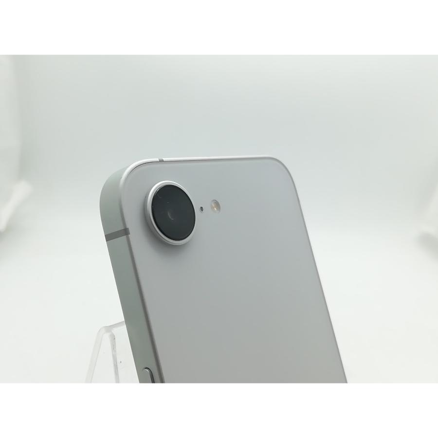 【中古】Apple ymobile 【SIMフリー】 iPhone 16e 128GB ホワイト MD1R4J/A【柏】保証期間１ヶ月【ランクA】の画像