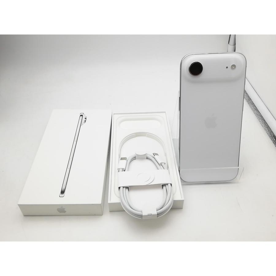 【中古】Apple 国内版 【SIMフリー】 iPhone Air 256GB クラウドホワイト MG284J/A【柏】保証期間１ヶ月【ランクA】の画像