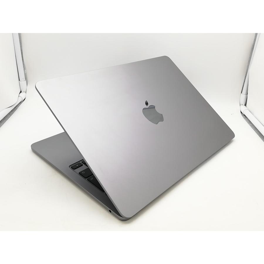 【中古】Apple MacBook Air 13インチ  M2(CPU:8C/GPU:8C) 8GB/256GB スペースグレイ MLXW3J/A (M2,2022)【柏】保証期間１ヶ月【ランクB】の画像
