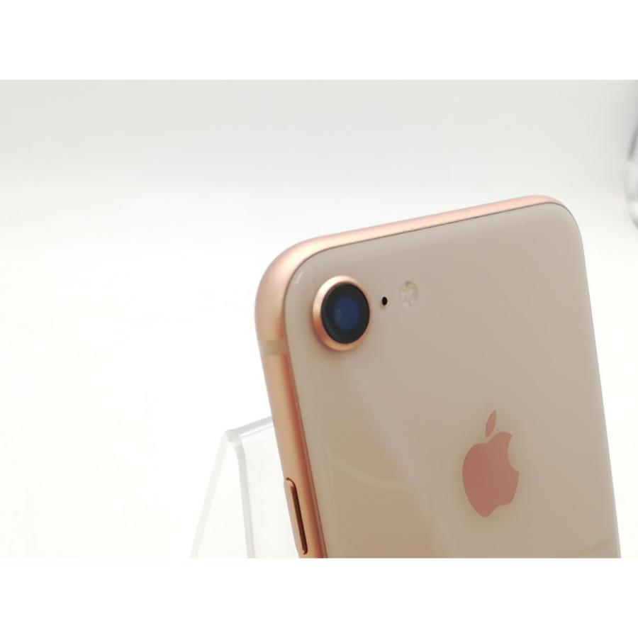 中古】Apple docomo 【SIMロック解除済み】 iPhone 8 64GB ゴールド