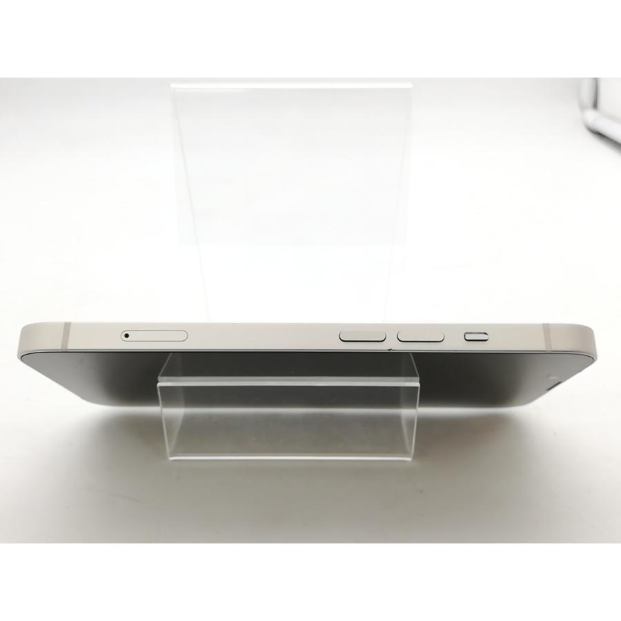 【中古】Apple au 【SIMフリー】 iPhone 13 128GB スターライト MLND3J/A【柏】保証期間１ヶ月【ランクB】の画像