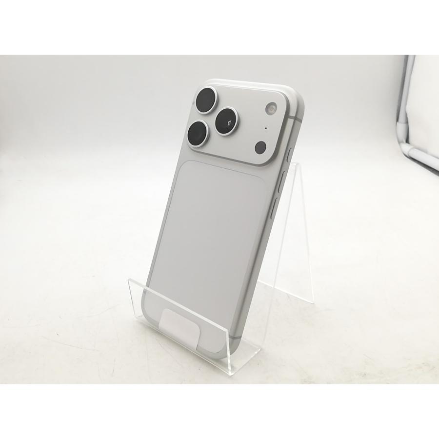 未使用】Apple 国内版 【SIMフリー】 iPhone 17 Pro 256GB シルバー