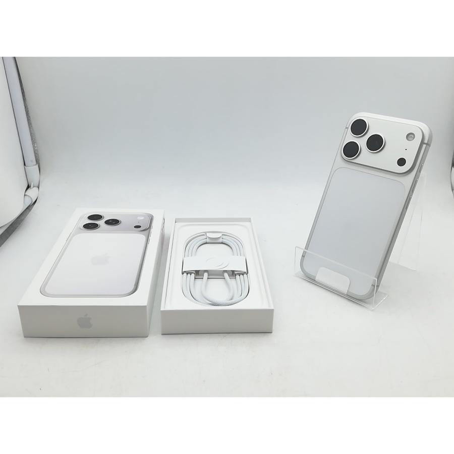 未使用】Apple 国内版 【SIMフリー】 iPhone 17 Pro 256GB シルバー