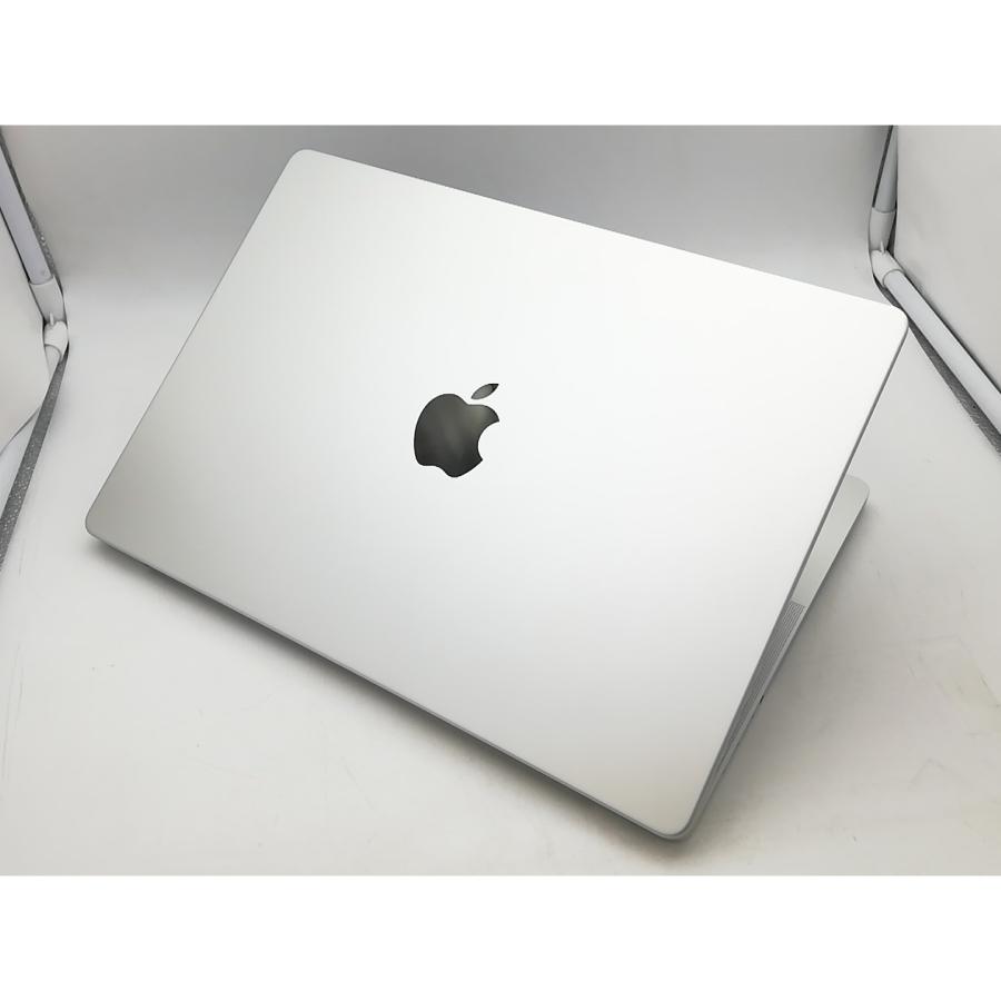 中古】Apple MacBook Pro 14インチ M5(CPU:10C/GPU:10C) 16GB/512GB