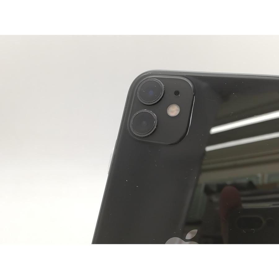 中古】Apple SoftBank 【SIMロック解除済み】 iPhone 11 64GB ブラック