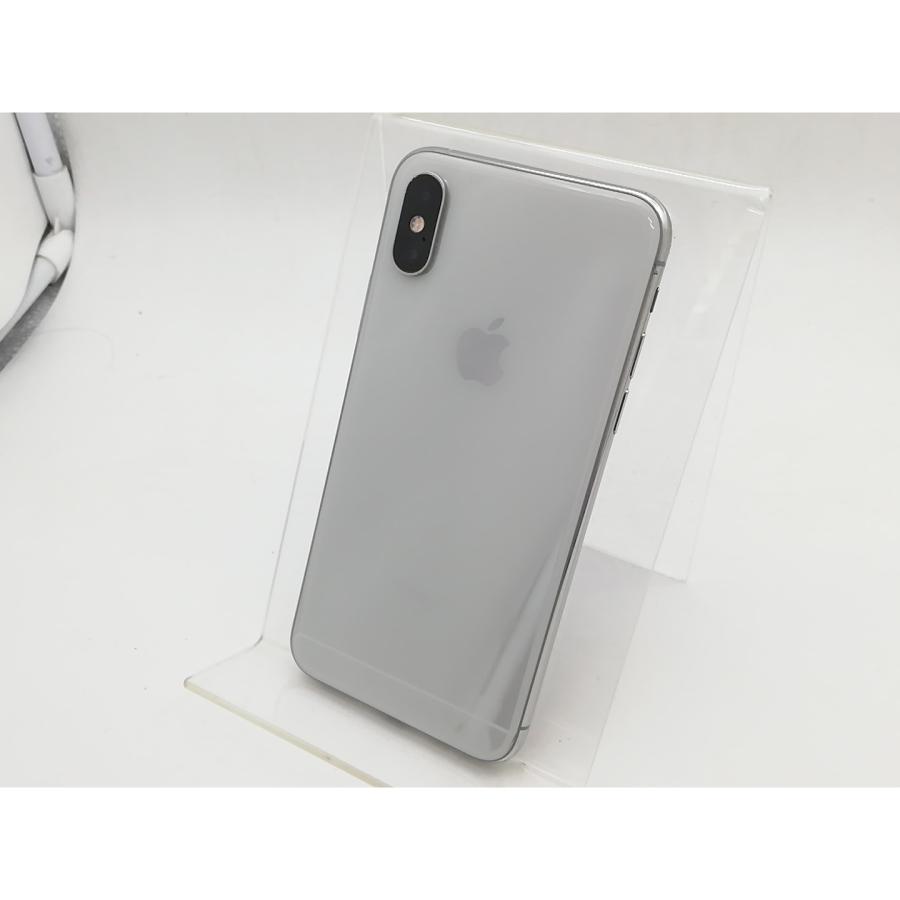 中古】Apple au 【SIMロック解除済み】 iPhone XS 64GB シルバー