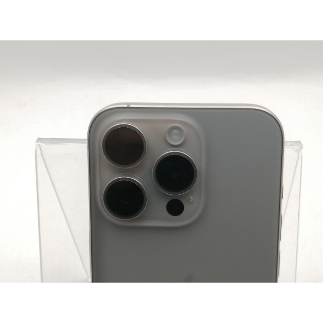 【中古】Apple 国内版 【SIMフリー】 iPhone 15 Pro 256GB ナチュラルチタニウム MTUF3J/A【千葉】保証期間１ヶ月【ランクA】の画像