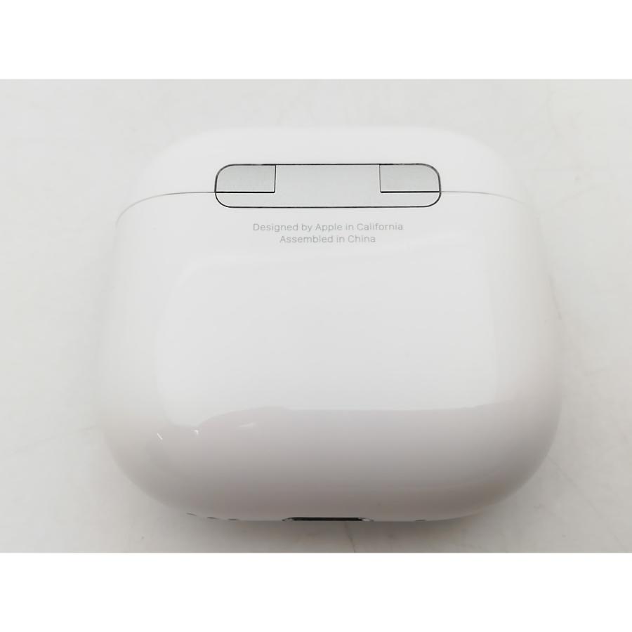 中古】Apple AirPods 4 アクティブノイズキャンセリング搭載モデル