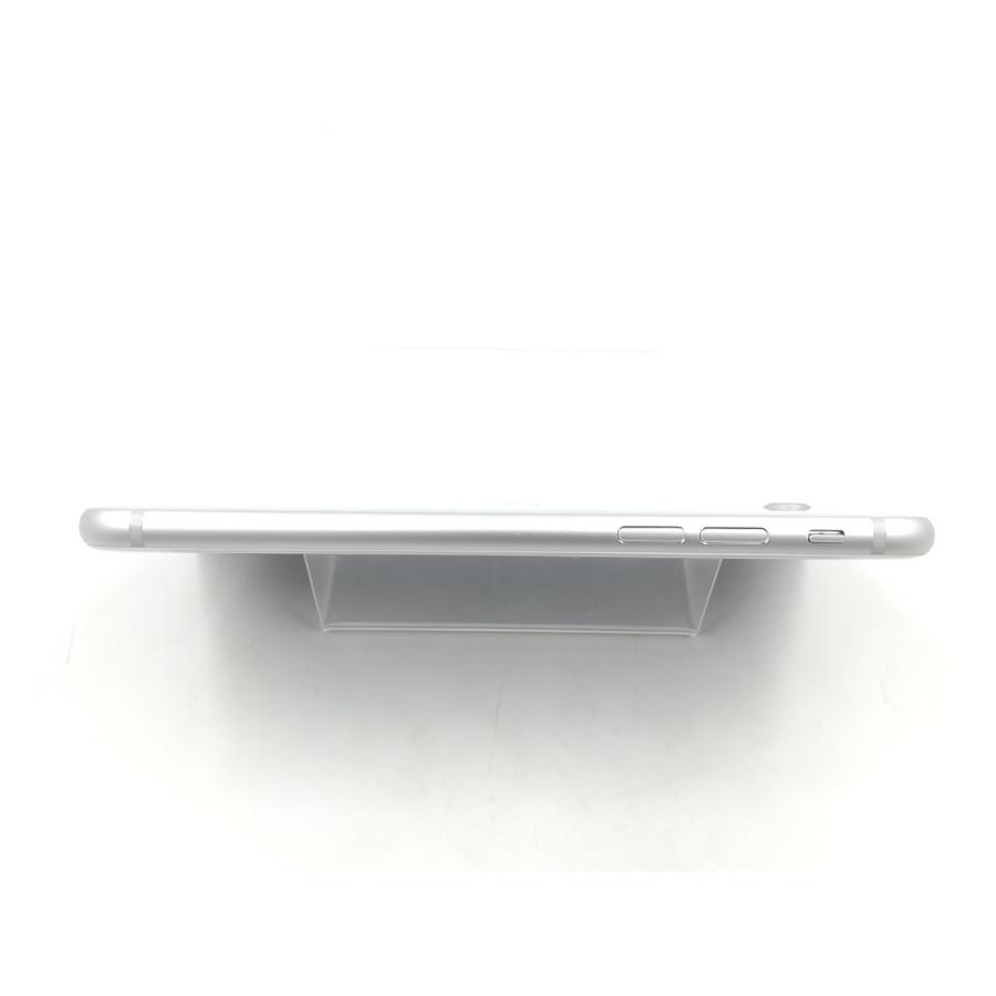 中古】Apple docomo 【SIMロック解除済み】 iPhone 8 64GB シルバー