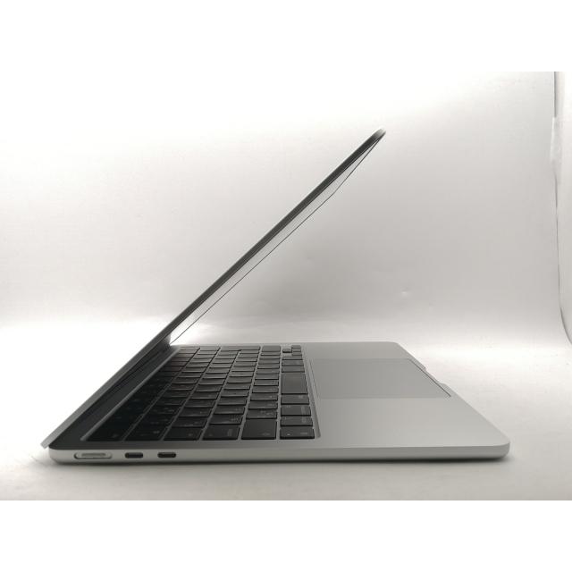 【中古】Apple MacBook Air 13インチ  M2(CPU:8C/GPU:8C) 8GB/256GB シルバー MLXY3J/A (M2,2022)【千葉】保証期間１ヶ月【ランクA】の画像