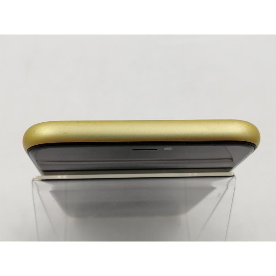 中古】Apple au 【SIMロック解除済み】 iPhone 11 64GB イエロー
