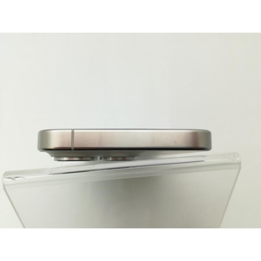 【中古】Apple 国内版 【SIMフリー】 iPhone 15 Pro 256GB ホワイトチタニウム MTUD3J/A【千葉】保証期間１ヶ月【ランクA】の画像
