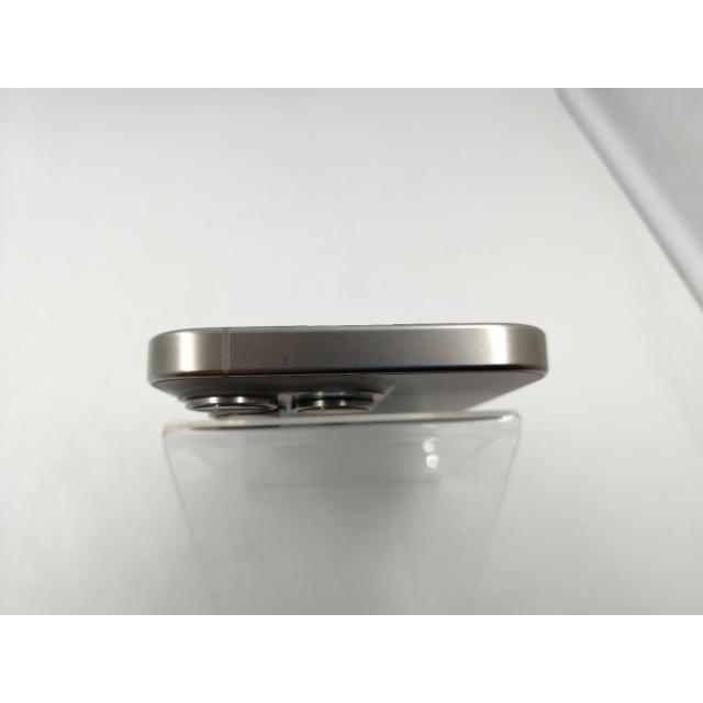 【中古】Apple 国内版 【SIMフリー】 iPhone 15 Pro 128GB ナチュラルチタニウム MTU93J/A【千葉】保証期間１ヶ月【ランクA】の画像