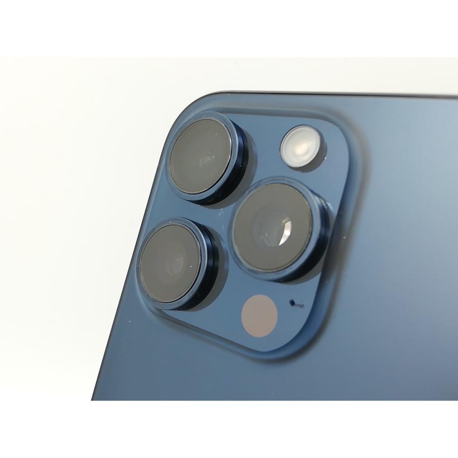 【中古】Apple au 【SIMフリー】 iPhone 15 Pro Max 512GB ブルーチタニウム MU6X3J/A【秋葉本店】保証期間１ヶ月【ランクB】の画像