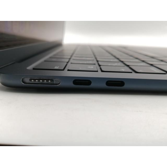【中古】Apple MacBook Air 13インチ  M2(CPU:8C/GPU:10C) 8GB/512GB ミッドナイト MLY43J/A (M2,2022)【千葉】保証期間１ヶ月【ランクB】の画像