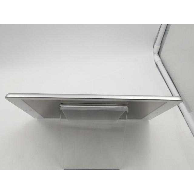 中古】Apple docomo 【SIMロック解除済み】 iPad（第5世代/2017） 32GB