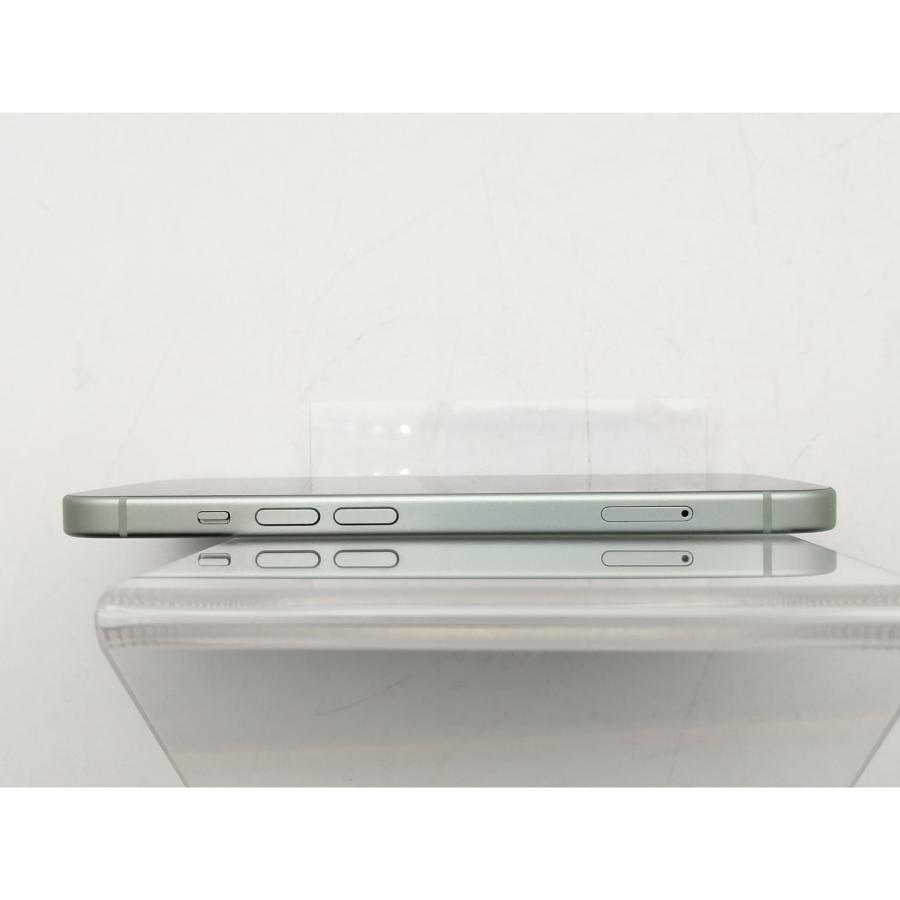 【中古】Apple 国内版 【SIMフリー】 iPhone 15 128GB グリーン MTMM3J/A【千葉】保証期間１ヶ月【ランクB】の画像