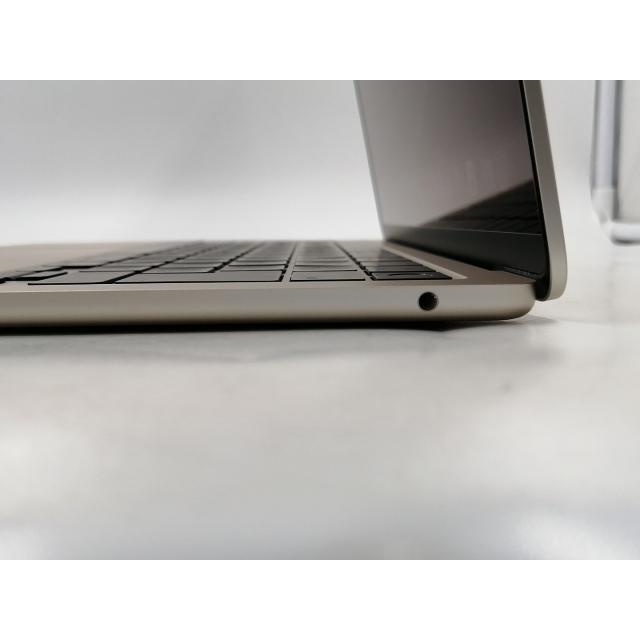 中古】Apple MacBook Air 13インチ M5(CPU:10C/GPU:10C) 16GB/1TB 
