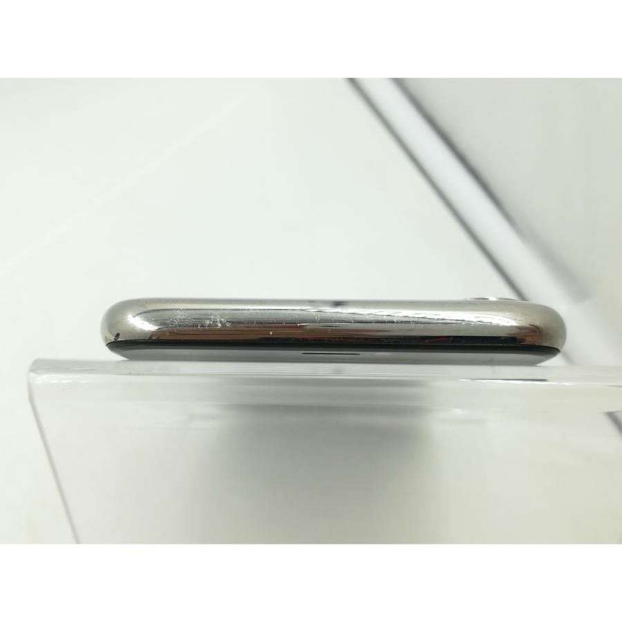 中古】Apple docomo 【SIMロック解除済み】 iPhone X 64GB シルバー