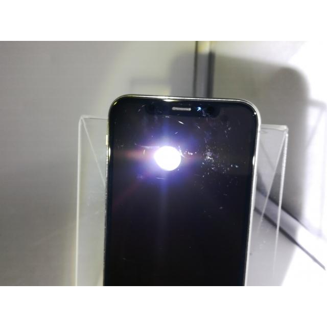 中古】Apple docomo 【SIMロック解除済み】 iPhone X 64GB シルバー