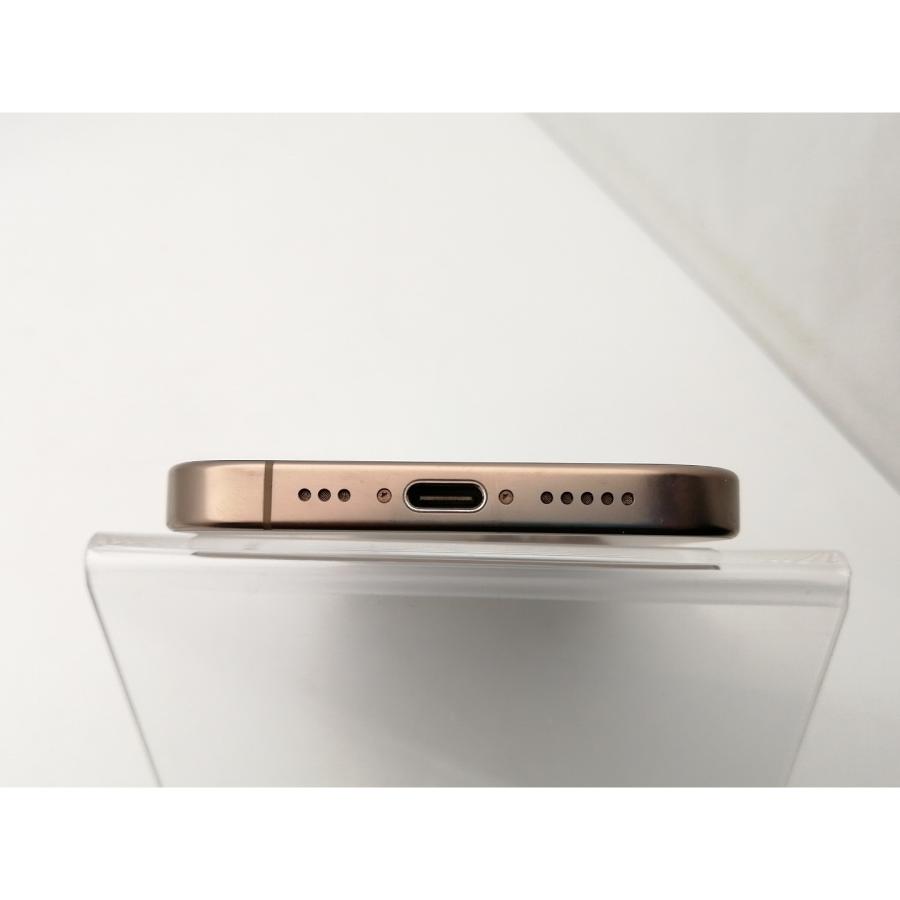 中古】Apple 国内版 【SIMフリー】 iPhone 16 Pro 256GB デザート