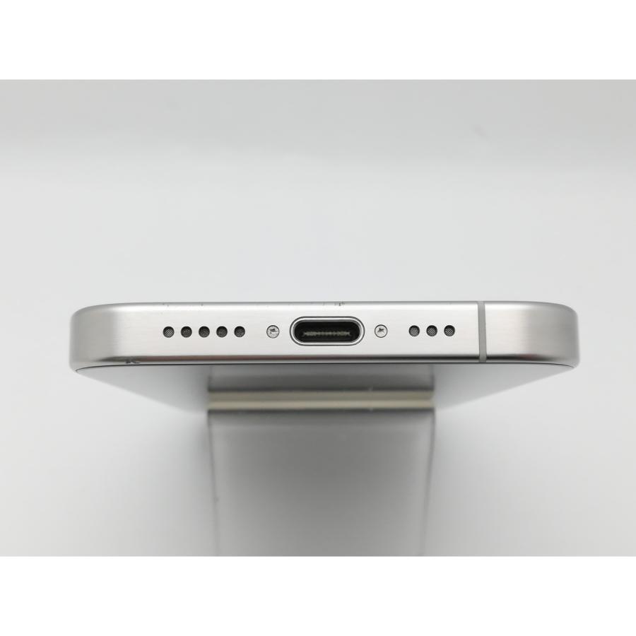 【中古】Apple 国内版 【SIMフリー】 iPhone 15 Pro 256GB ホワイトチタニウム MTUD3J/A【中野】保証期間１ヶ月【ランクB】の画像