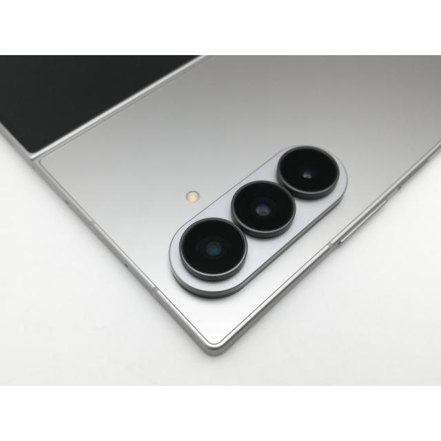中古】SAMSUNG 国内版 【SIMフリー】 Galaxy Z Fold7 シルバーシャドウ
