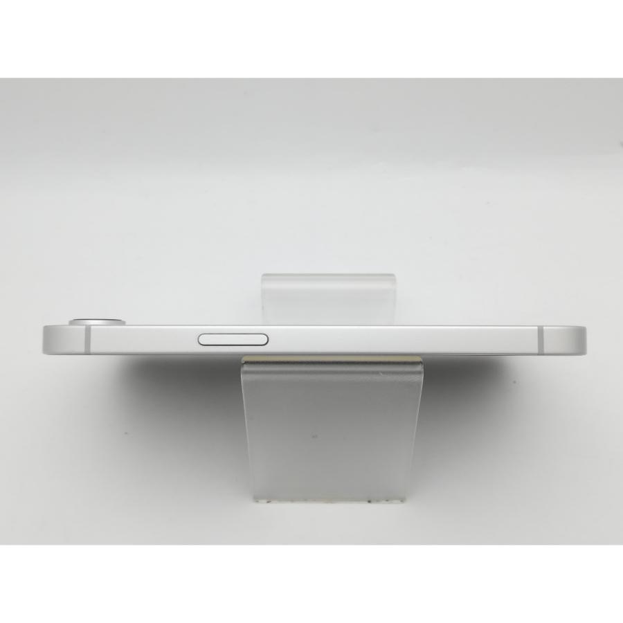 中古】Apple 国内版 【SIMフリー】 iPhone 16e 256GB ホワイト MD1W4J